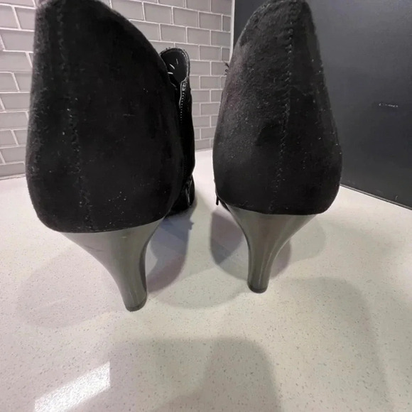 Karen Scott Black Ankle Boots Size 10 - Picture 9 of 10